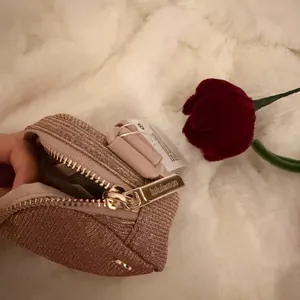 Lululemon Athletica Pink Glitter thumbnail 5