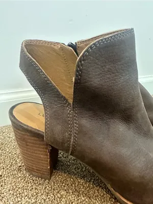Lucky Brand Jubai Peep Toe Leather Heeled Bootie 9.5 Women's thumbnail 3