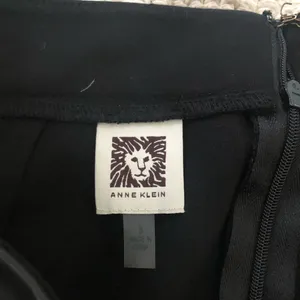 ANNE KLEIN lion logo skirt thumbnail 3