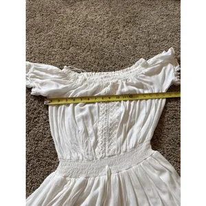 Ocean Drive Off The Shoulder Smocked White Mini Dress Sz Medium Beach Resort thumbnail 7