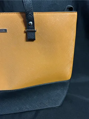 Amy Miller Women’s Two-Tone Orange & Black Tote Bag Purse NWT thumbnail 3