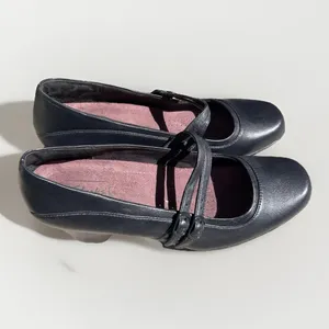 Clarks Womens Sugar Dust Mary Jane‎ Pump Size 9 M Navy Blue Low Block Heel Shoes thumbnail 4