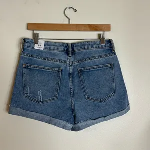 Pacsun ladies distressed short mom denim shorts size 29 thumbnail 6