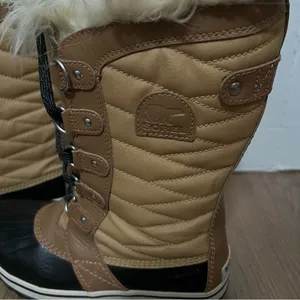 Sorel Tofino II Size‎ 5 Waterproof Winter Snow Boots Faux Fur Tan Black apres thumbnail 7