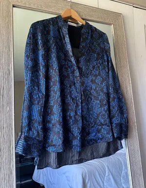 Alice + Olivia Blue And Black Striped Floral Long Sleeved Blouse Size Medium thumbnail 1