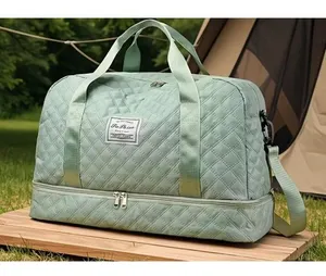 Women's Unbranded Duffle Bag Medium Green Travel thumbnail 1
