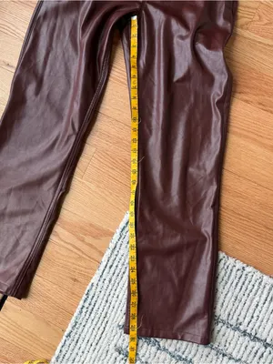 Abercrombie 90s Straight Ultra High Rise Faux Leather Pants Brown - Size 29/8 thumbnail 7