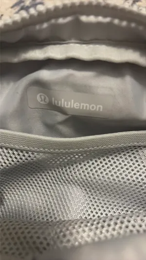 Lululemon Belt Bag thumbnail 2