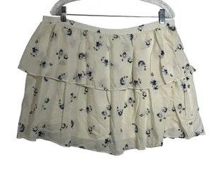 Universal‎ Thread Cream Floral Tiered Ruffle Mini Skirt XL Cotton Blend thumbnail 1