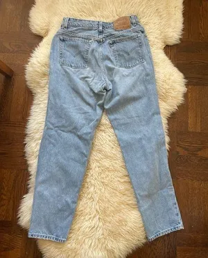 True vintage Levi’s 550s 90s vintage levis denim light wash relaxed fit tapered thumbnail 1