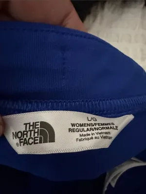 The North Face Women's Royal Blue Capri Leggings thumbnail 3