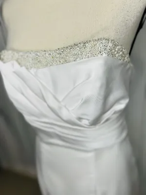 Davids Bridal Wedding Dress Sz 4 Beaded Bustline A-Frame Full Skirt White thumbnail 5