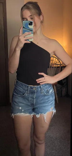 Levi's 501 High-Rise Denim Cut Off Shorts thumbnail 1