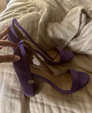 Purple Heels Size 8 thumbnail 1