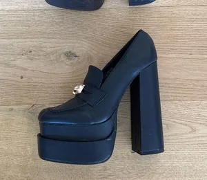 Public Desire - Effy Platform Oxford Shoes in Black & Gold thumbnail 6