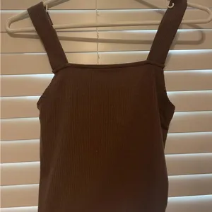 american eagle tank top thumbnail 3