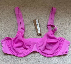 SKIMS No Show Molded Unlined Demi Bra Pink 34B NWT‎ Underwire thumbnail 1