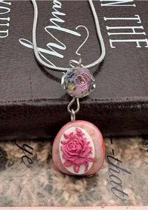 Y2K Handmade Pink Cameo Shell Necklace Cottagecore Romantic Pendant thumbnail 1
