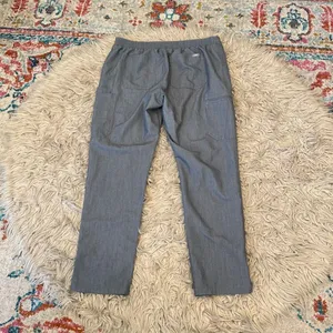 Figs gray scrub bottoms size large thumbnail 4