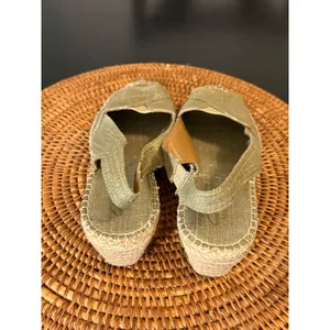 Clarks Artisan Petrina Gaia Sage Green Metallic‎ Espadrille Wedge Sandals 8.5M thumbnail 3