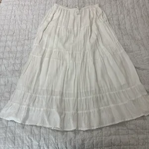 Hollister white maxi skirt thumbnail 1