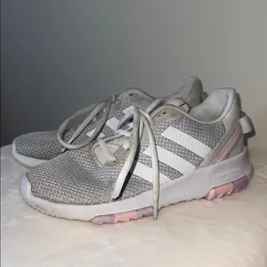Adidas Cloudfoam Pure‎ Sneakers Women’s Size 4– Gray & White with Pink Accents thumbnail 14