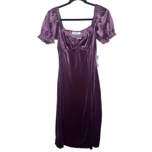All in Favor Puff Sleeve Crushed Velvet Dress - Plum Size M thumbnail 3