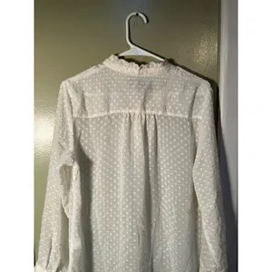 Banana Republic Women's Sz Medium Long Sleeve Drapey Blouse Snow Day White Sheer thumbnail 10