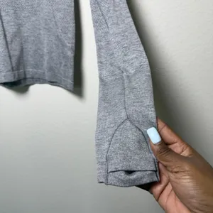 Lululemon Women Swiftly Tech Long Sleeve Shirt 2.0 Gray Crewneck Active 6 thumbnail 4