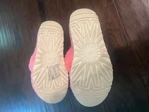 UGG Pink Fuzz Platform Slide with Elastic Logo Backstrap 8 GUC thumbnail 6
