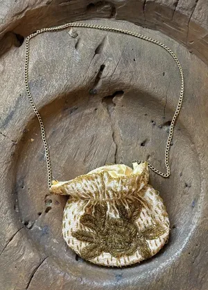 Vintage La Regale small gold handmade beaded evening bag chain strap retro thumbnail 1