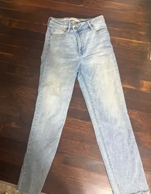 Hidden Jeans Light Wash Cross-Over Straight Leg Jeans thumbnail 1