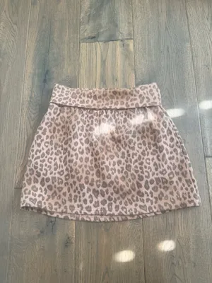 PINK Victoria's Secret Skirt thumbnail 2