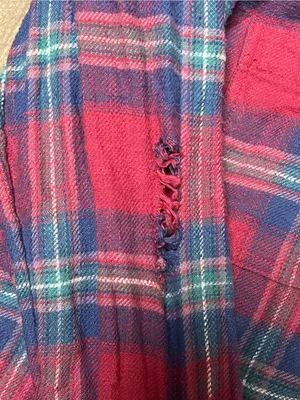 American Eagle Outfitters Distressed Hooded Plaid Flannel Shirt Women Size Small thumbnail 3