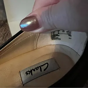 Clark’s Black‎ Leather Grace Isabella Comfort Stackable Heels thumbnail 4