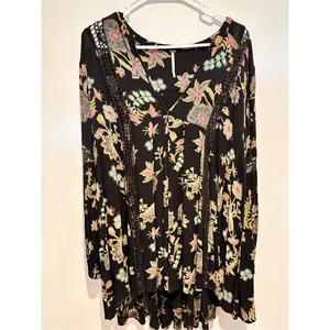 Free People black floral Just the Two of Us tunic blouse M thumbnail 8