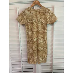 Motel tan And White Zebra‎ Print Dress Size thumbnail 2