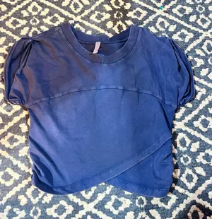 Free people movement blue cropped short sleeve tee m thumbnail 1