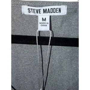 Steve Madden Womens Grey Metallic V-Neck Long Sleeve Bodysuit Size M NWT thumbnail 3