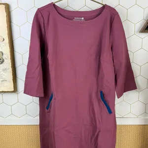 Betabrand Mauve Plum 3/4 Sleeve Half-Day Shift Dress - Size - XL thumbnail 6