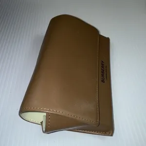 Burberry London England Tan‎ Brown With Black Letters Eye/Sun Glass Case thumbnail 2