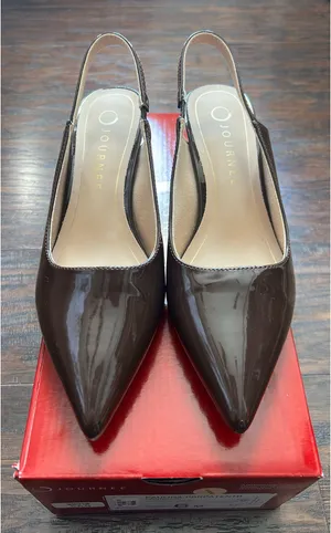 Journee Collection Brown Kitten Heel thumbnail 1
