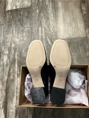 Jessica Simpson Black Patent Mary Jane Pumps with Jeweled Buckle Size 8.5 thumbnail 13