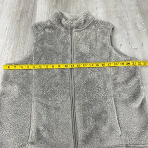 Croft & Barrow Gray Zip Up Sleeveless Soft Fleece Vest Pockets Large thumbnail 7