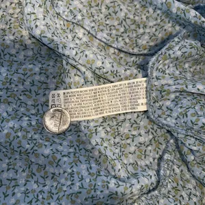 Forever 21 Blue Floral Dress Women’s Medium thumbnail 4