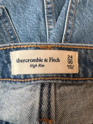 Abercrombie & Fitch Cargo Zip Pocket Denim Mini Skirt Y2K High Rise Size 24 thumbnail 4