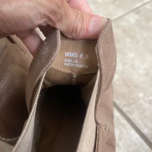 Dolce vita‎ Rielle Taupe Brown Faux Suede Platform Chelsea Ankle Boots WMS 8.5 thumbnail 10