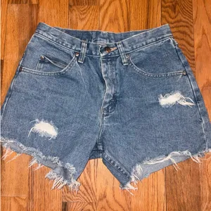 wrangler jean shorts thumbnail 1