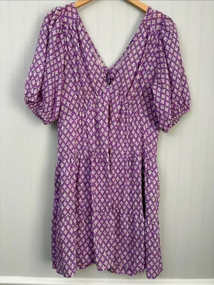 Xirena Short Sleeve Open Back Mini Dress Women Size Medium Purple White thumbnail 1