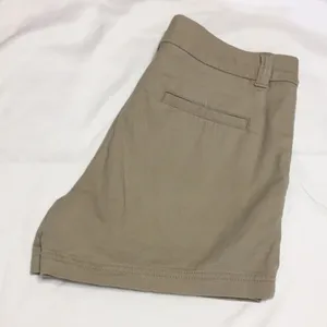BCG • Tan Khaki Cargo Shorts Size 8 thumbnail 3
